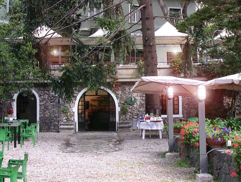 Hotel Pensione Moderna بوناسولا المظهر الخارجي الصورة